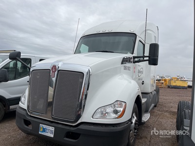 2019 Kenworth T680 6x4 T/A Sleeper Truck Tractor