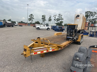 2019 Towmaster T-20D 23 ft T/A Plant Trailer