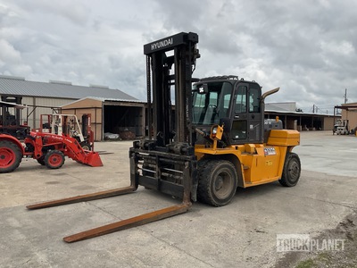 Hyundai 130D-9-24 LC Cushion Tire Heftruck