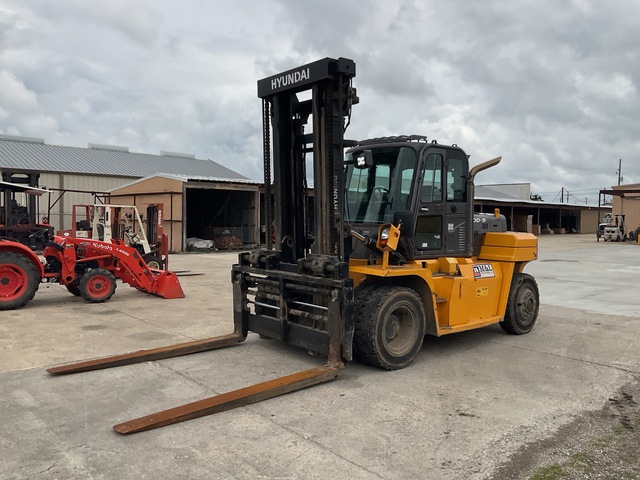 Hyundai 130D-9-24 LC Cushion Tire Forklift