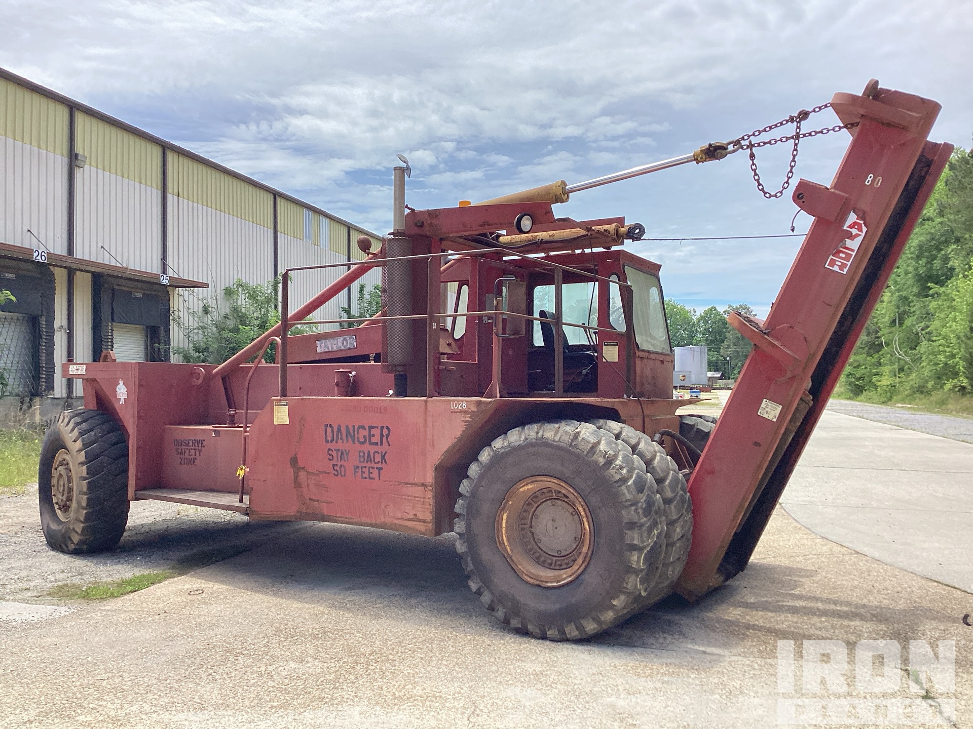 1978 Taylor Machine Works Y-80W0 80000 lb Container Reach Stacker