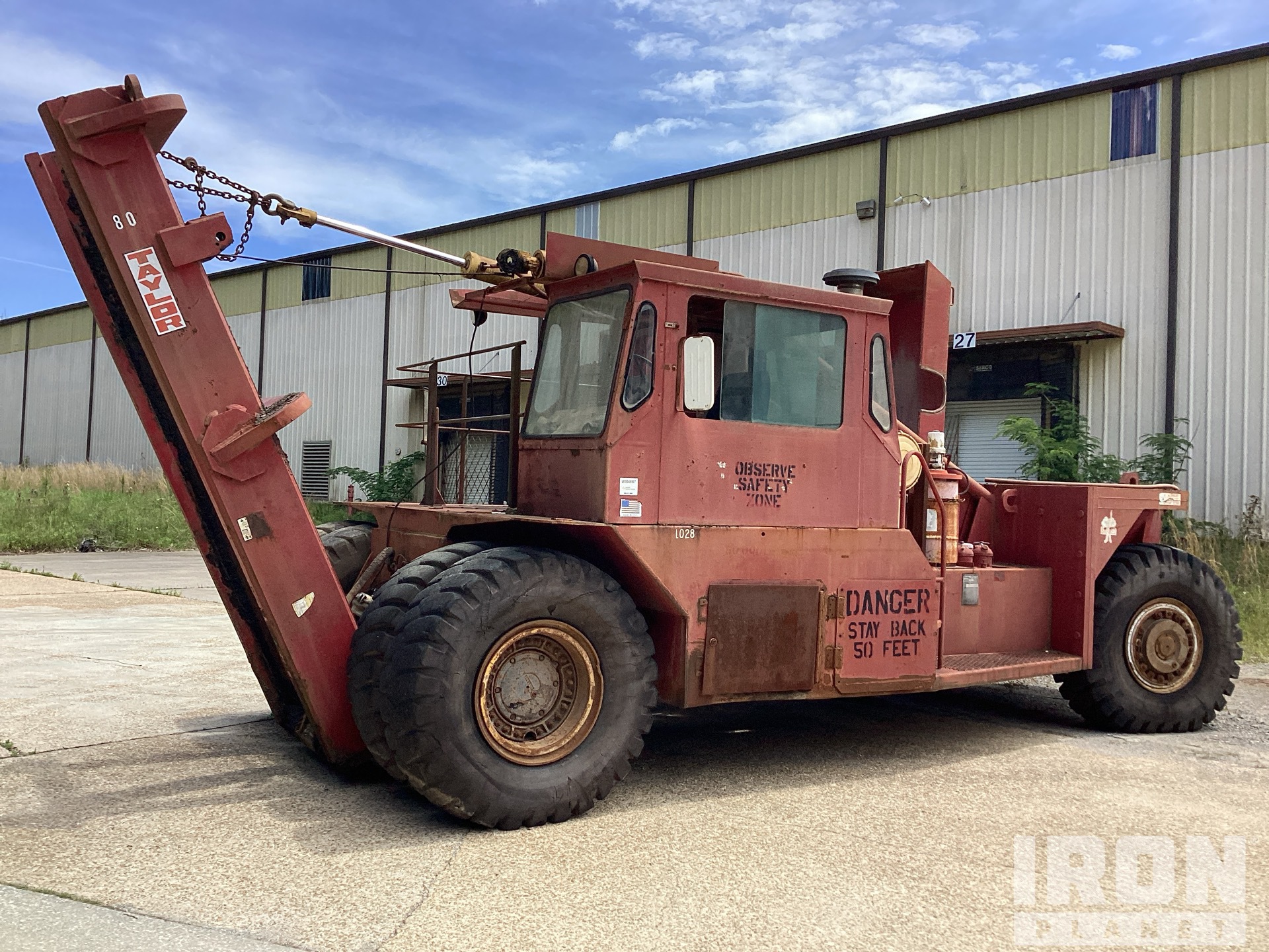 1978 Taylor Machine Works Y-80W0 80000 lb Container Reach Stacker