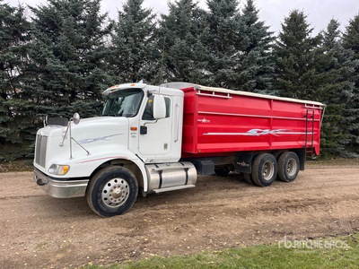 2007 International 9200i 6x4 Grain Truck