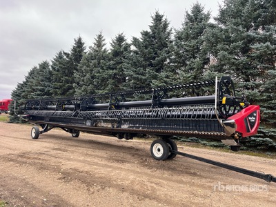 2019 MacDon FD140 40 ft Flex Draper Combine Header
