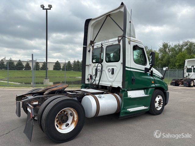 CAMIóN 2017 FREIGHTLINER