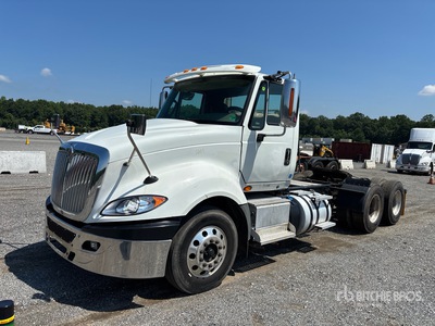 2015 International Prostar 6x4 トラックトラクター（T/A） (Inoperable)
