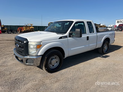 2013 Ford F-250 XL 4x2 Extended Cab Pickup