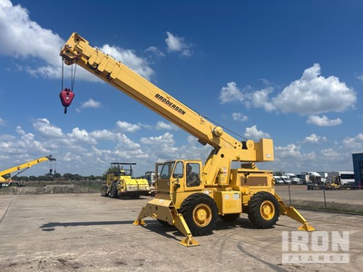 2005 Broderson RT-300-2C 30000 lb 4x4 Rough Terrain Crane