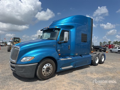 2019 International LT625 6x2 T/A Sleeper Truck Tractor