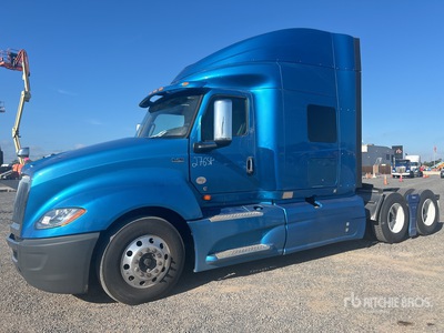 2019 International LT625 6x2 T/A Sleeper Truck Tractor