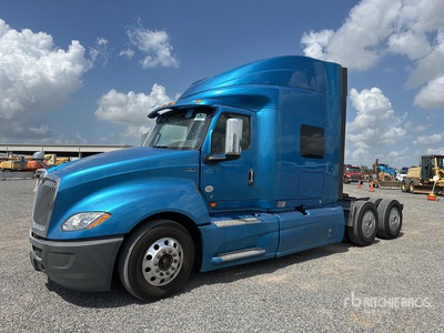 2020 International LT625 6x2 Cabina con cuccetta per trattore stradale