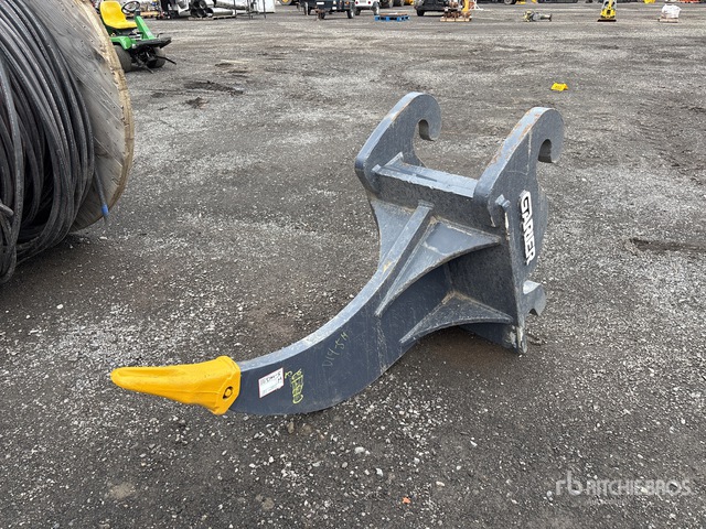 Garier Garier 53 in Q/C Excavator Ripper | Ritchie Bros. Auctioneers