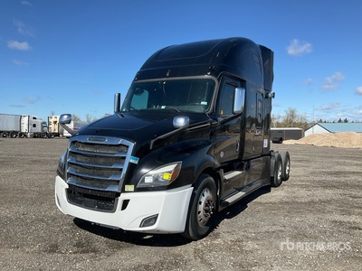 2018 Freightliner Cascadia 126 6x4 T/A Sleeper Truck Tractor
