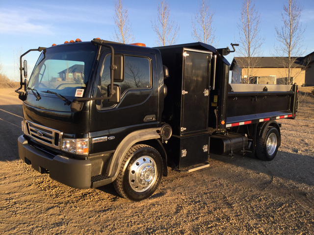 2007 Ford LCF550 S/A COE Dump Truck 2007 Ford LCF550 S/A COE Dump Truck