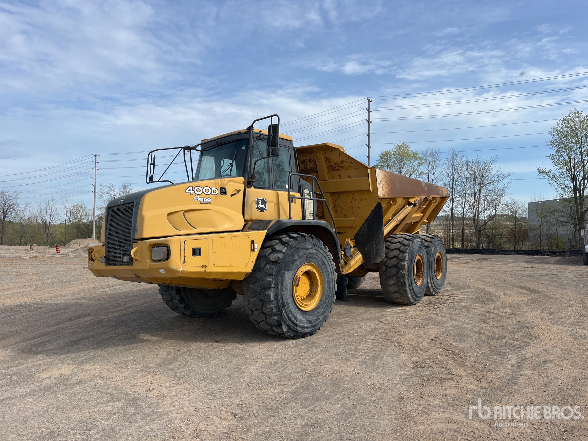2007 John Deere 400D Articulated Dump Truck