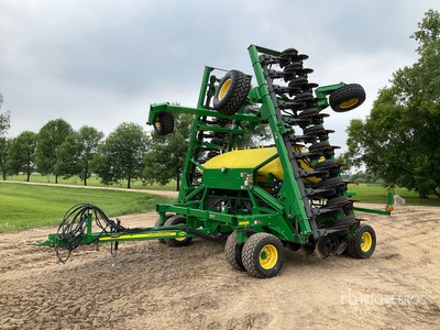 2016 John Deere 1990 42 ft Air Drill