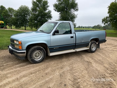 1990 Chevrolet 1500 Scottsdale 4x2 Pickup