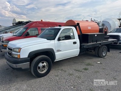 2006 Chevrolet 3500 4x2 Table Top Truck (Inoperable)