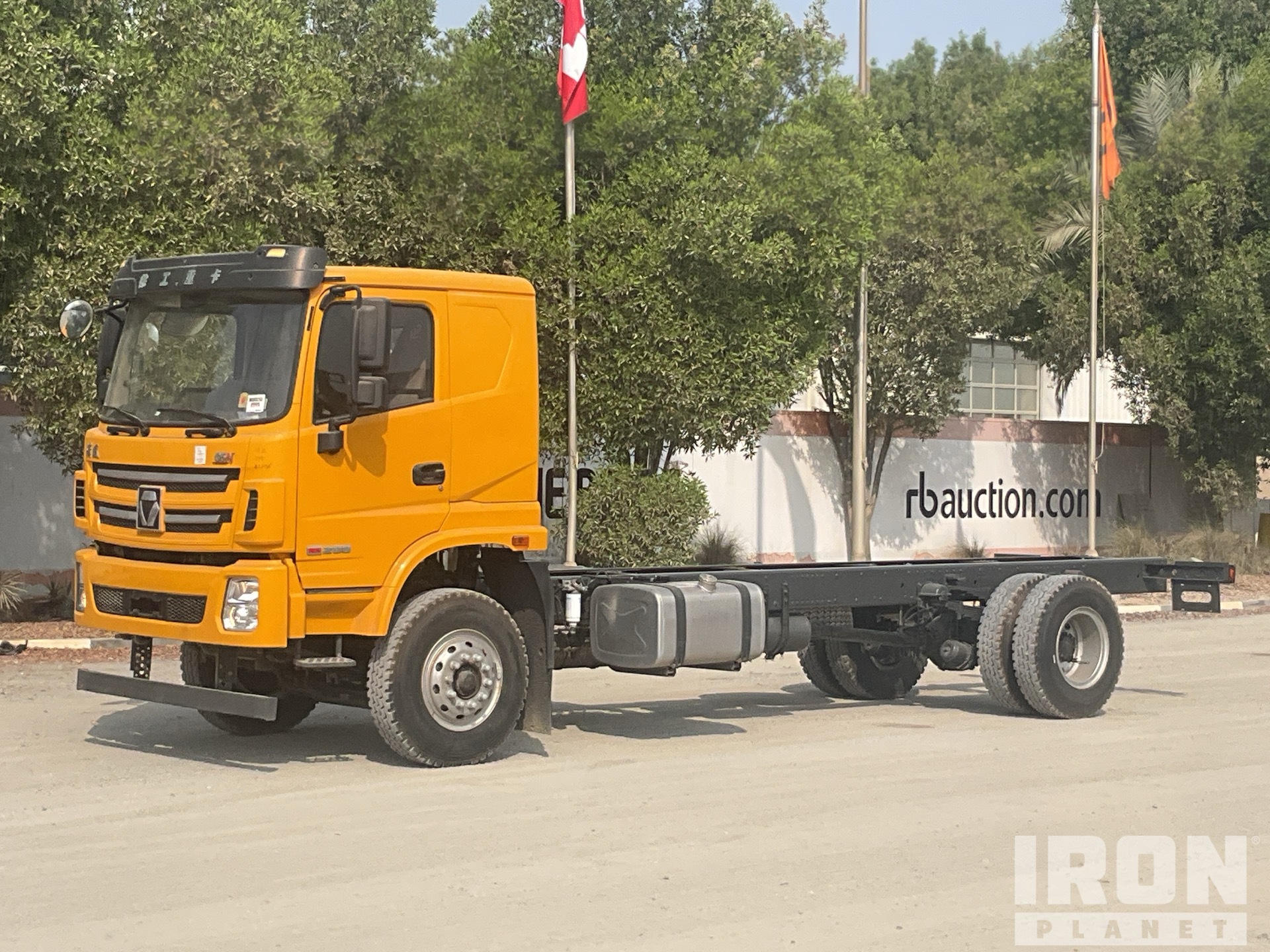 2022 XCMG XGA1182D6SAX 4x2 Fahrgestell (Unused)