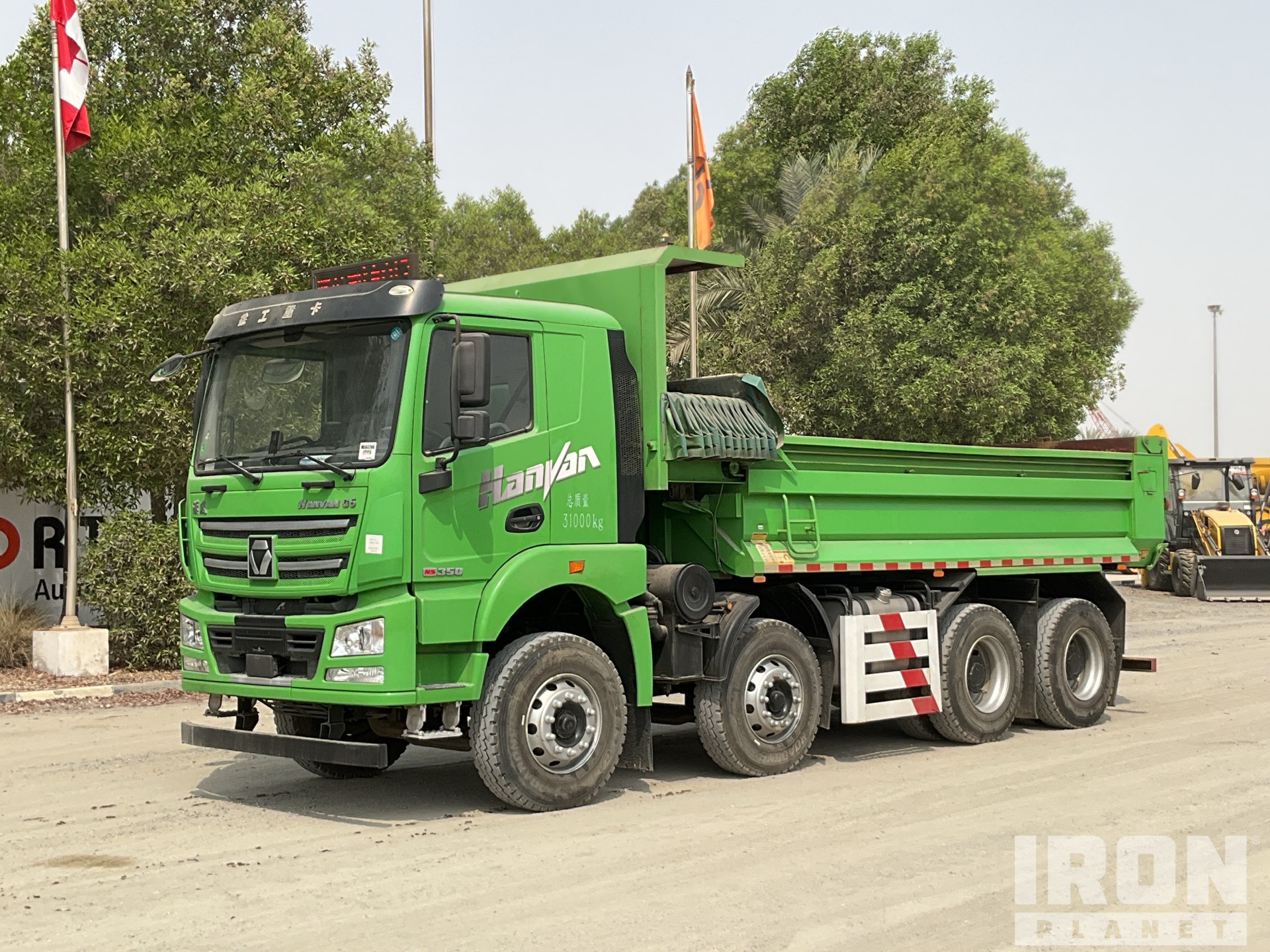 2022 XCMG XGA3311D6NE 8x4 Twin-Steer Tri/A Dump Truck