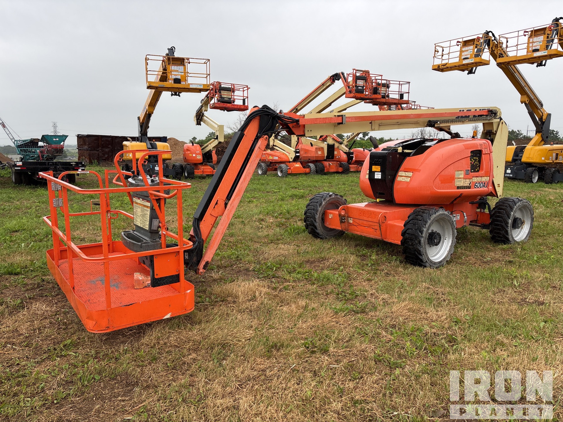 2015 JLG 600AJ 4WD Dual Fuel Plataformas Elevadoras Articuladas