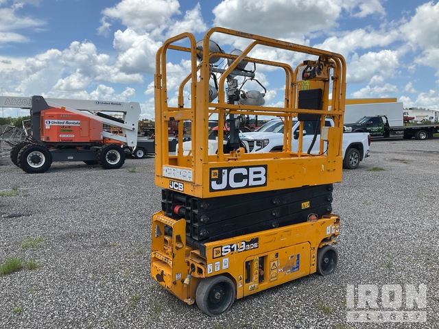 ELEVADOR TIJERA 2018 JCB S1930E