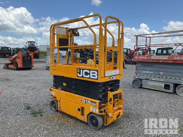 ELEVADOR TIJERA 2018 JCB S1930E