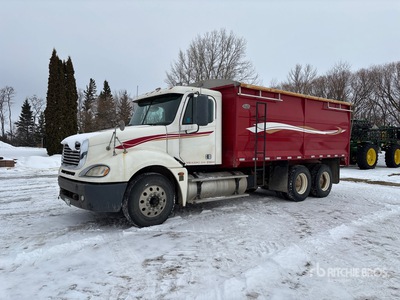 2005 Freightliner Columbia 120 6x4 Grain Truck