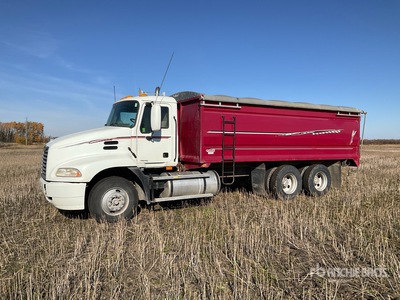 2007 Mack Vision 6x4 Grain Truck