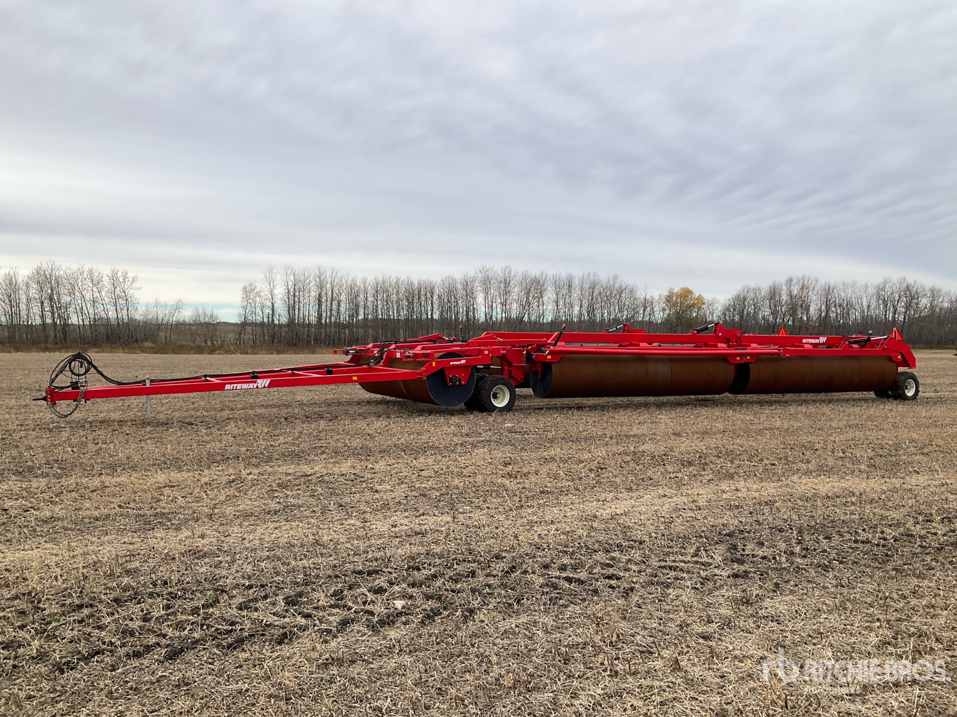 2022 Riteway F5-74 74 ft Landroller