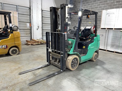 2019 Mitsubishi FGC25N4-LE FL 4750 lb Cushion Tire Forklift