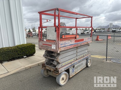 2012 Skyjack SJIII 3226 Electric Scissor Lift