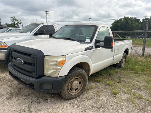 2014 Ford F-250 Super Duty XL 4x2 Pickup
