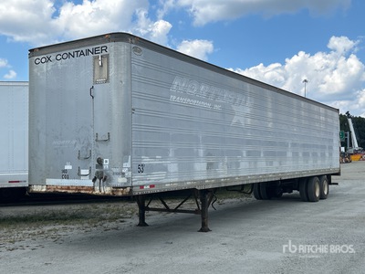 1995 Dorsey 53 ft x 102 in T/A Semi-remorque fourgon