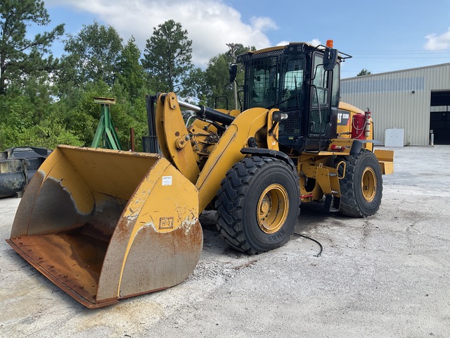 2019 Caterpillar 938M