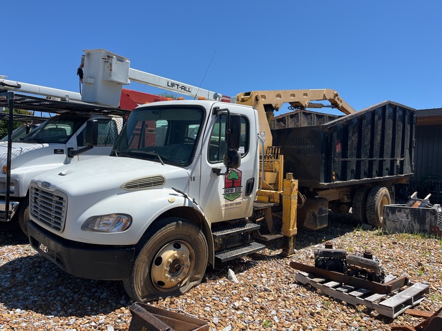 8670 lb Knuckle Boom on 2009 Freightliner M2 106 4x2 Grapple Truck