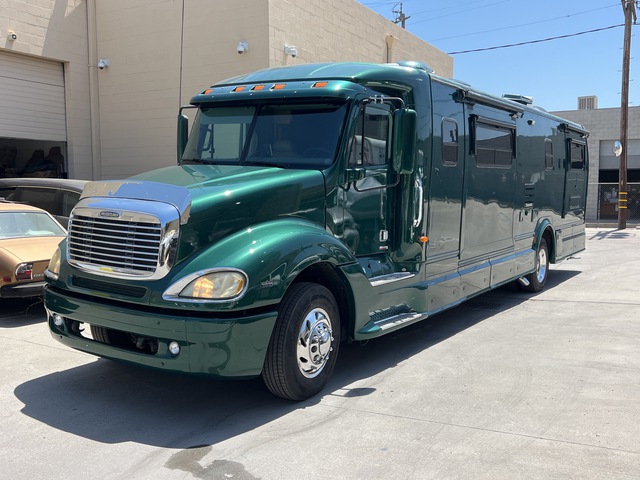 2003 Freightliner Columbia Motor Home 2003 Freightliner Columbia Motor Home