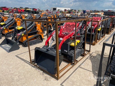 2025 AGT YSZT14 Mini Compact Track Loader (Unused)