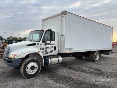 2019 International 4300 4x2 Autocarro furgonato