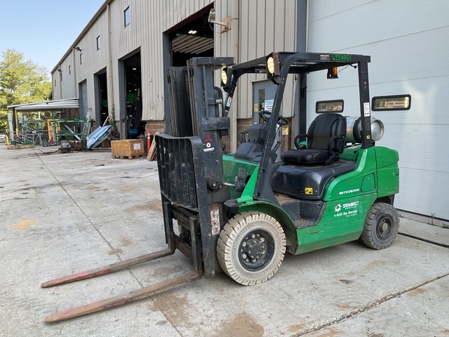 2016 Mitsubishi FG25N