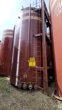 2011 API 400 bbl Tank