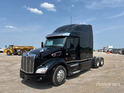 2022 Peterbilt 579 6x4 Cabeza Tractora Cabina Dormitorio