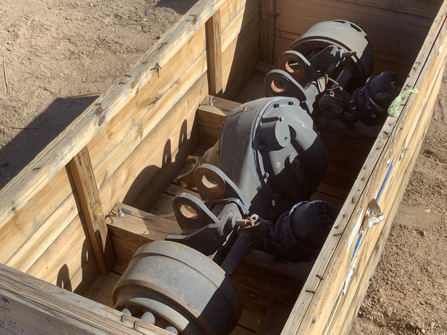 Oshkosh 1423870U Axle Assembly