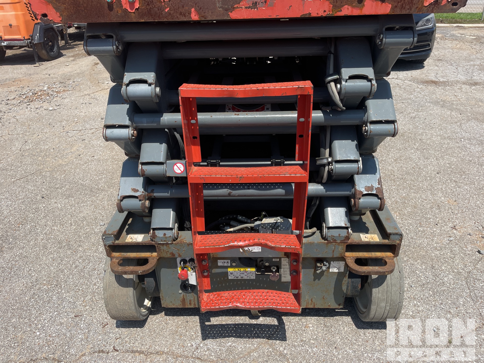 2016 Skyjack SJIII 4740 Electric Scissor Lift in Madison