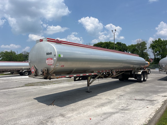 2020 MAC 9200 gal T/A Tanker Trailer