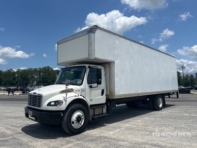 2019 Freightliner M2106 4x2 Moving Furgonetka