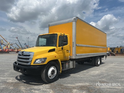 2020 Hino 268 4x2 Van Truck