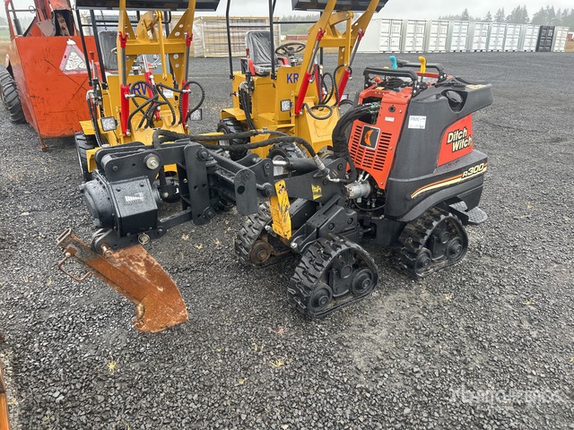2016 Ditch Witch R300 Tracked Mini Trencher | Ritchie Bros. Auctioneers