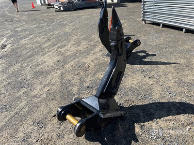 KU55-R60 Q/C Ripper per escavatore - Fits 5 - 6 ton (Unused)