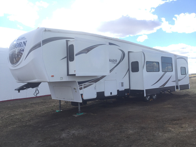 2013 Heartland 37QB Bighorn Travel Trailer 2013 Heartland 37QB Bighorn Travel Trailer